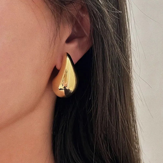 Taylor Teardrop Earring